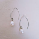 Freshwater Pearl Dangle Earrings in Cream