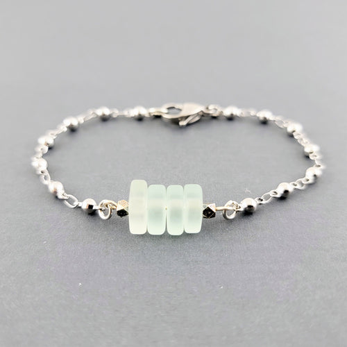 Sea Glass Chip Bracelet in Seafoam