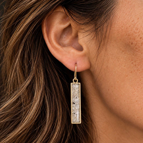 bar-beach-earrings-gold-sand