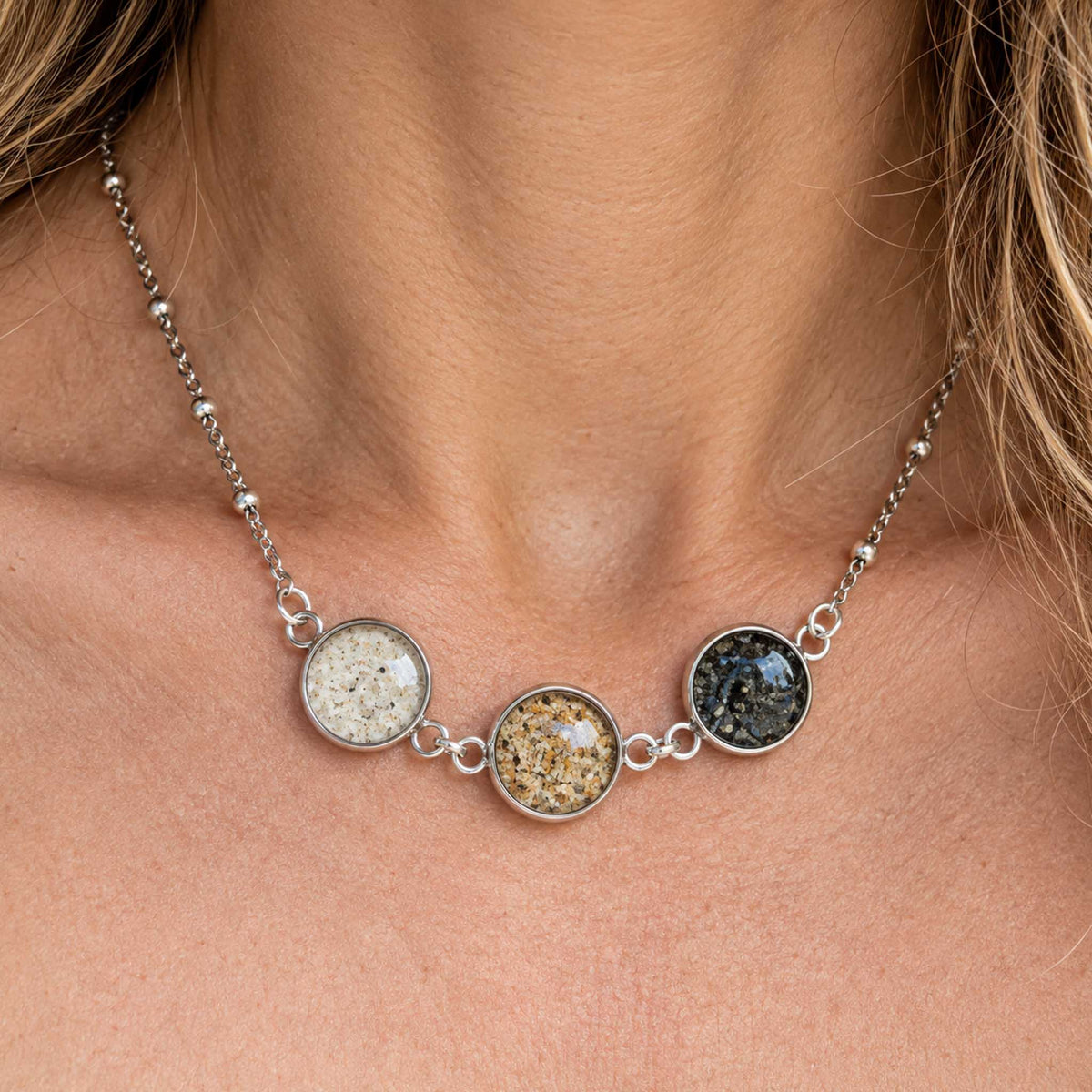 Passport Beach Necklace | Silver