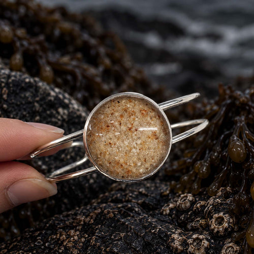 statement-beach-cuff