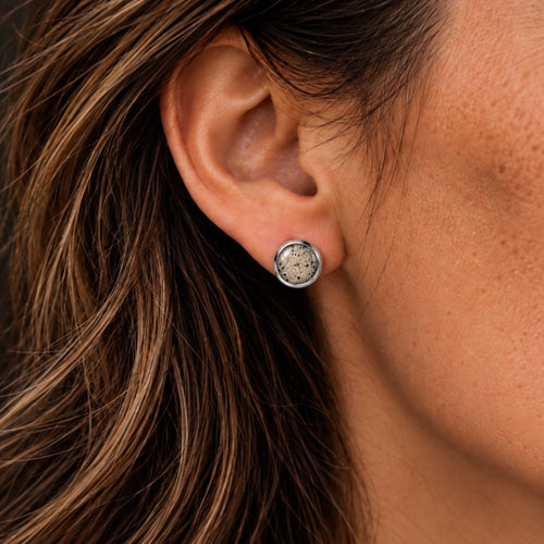 stud-beach-earrings-silver-sand